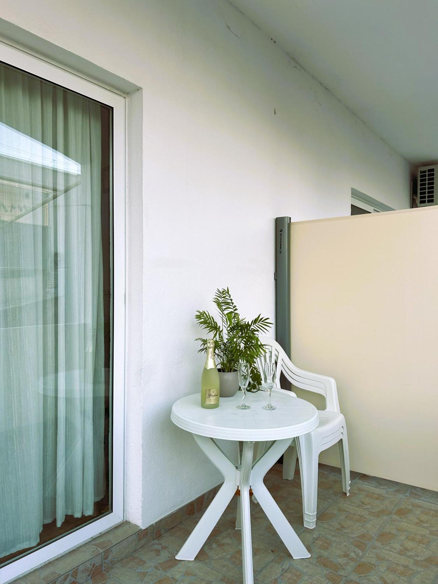 Apartments Valjan Trogir Exterior photo